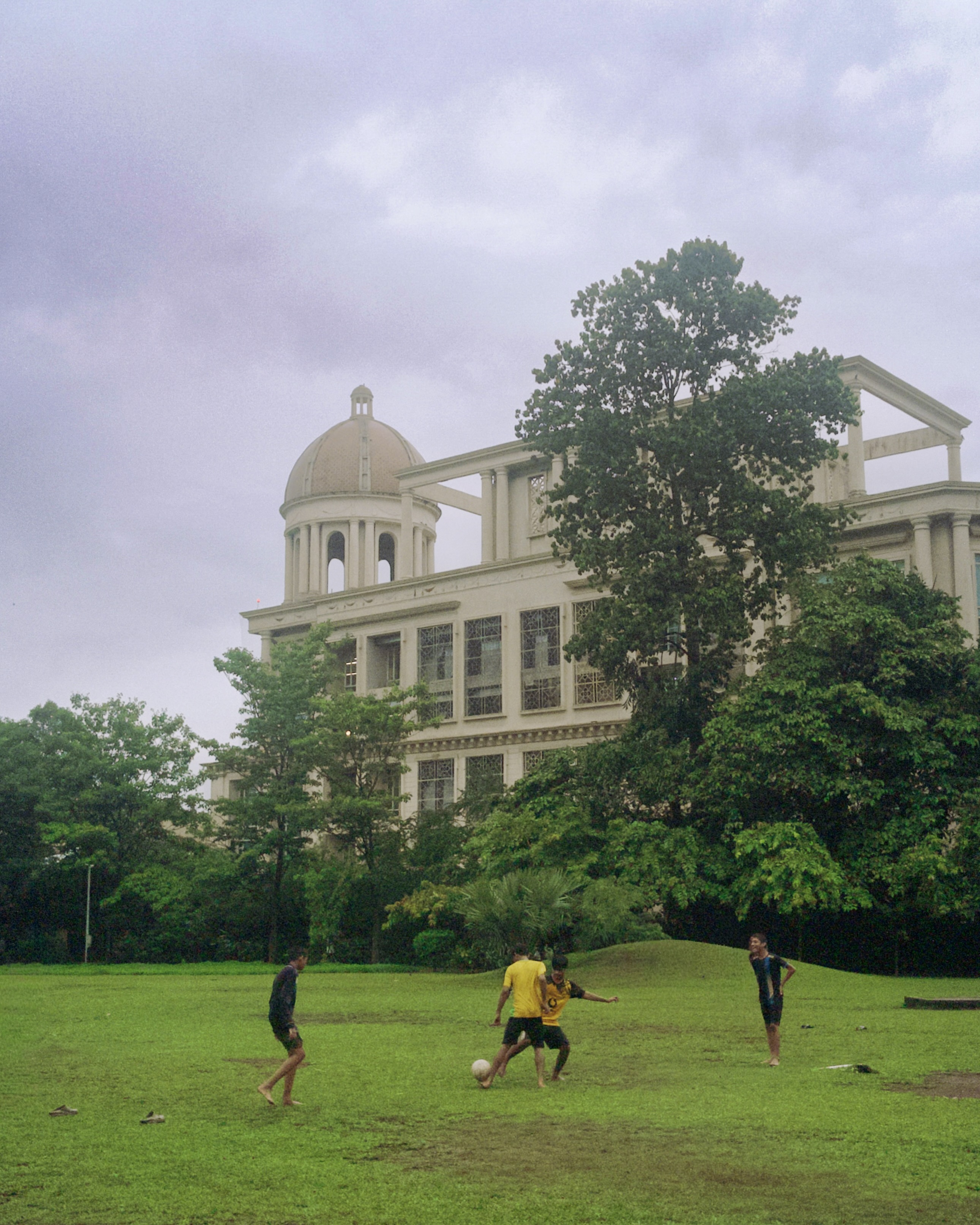 A rainy day at the park. 🌧️